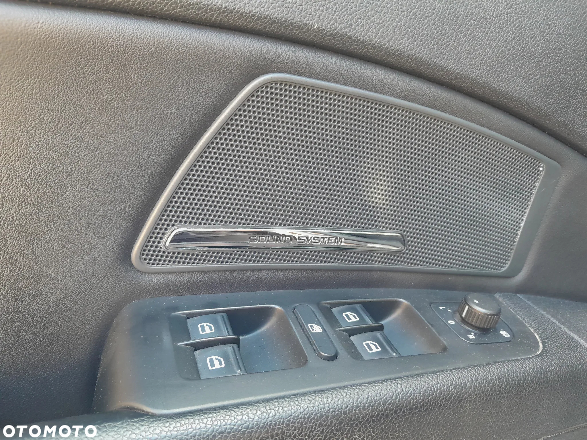 Skoda Superb 2.0 TDI Elegance DSG - 19
