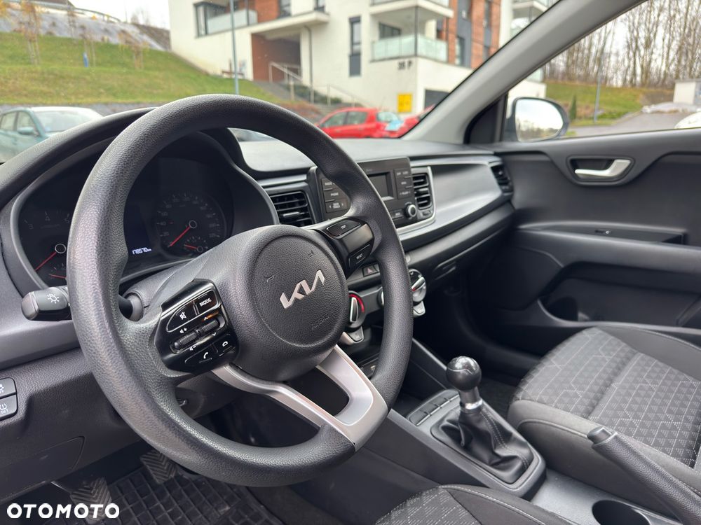 Kia Rio 1.2 M - 9