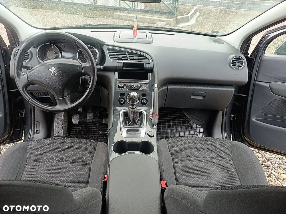 Peugeot 3008 2.0 BlueHDi Allure S&S - 17