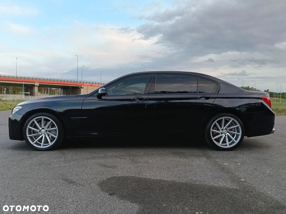 BMW Seria 7 - 15