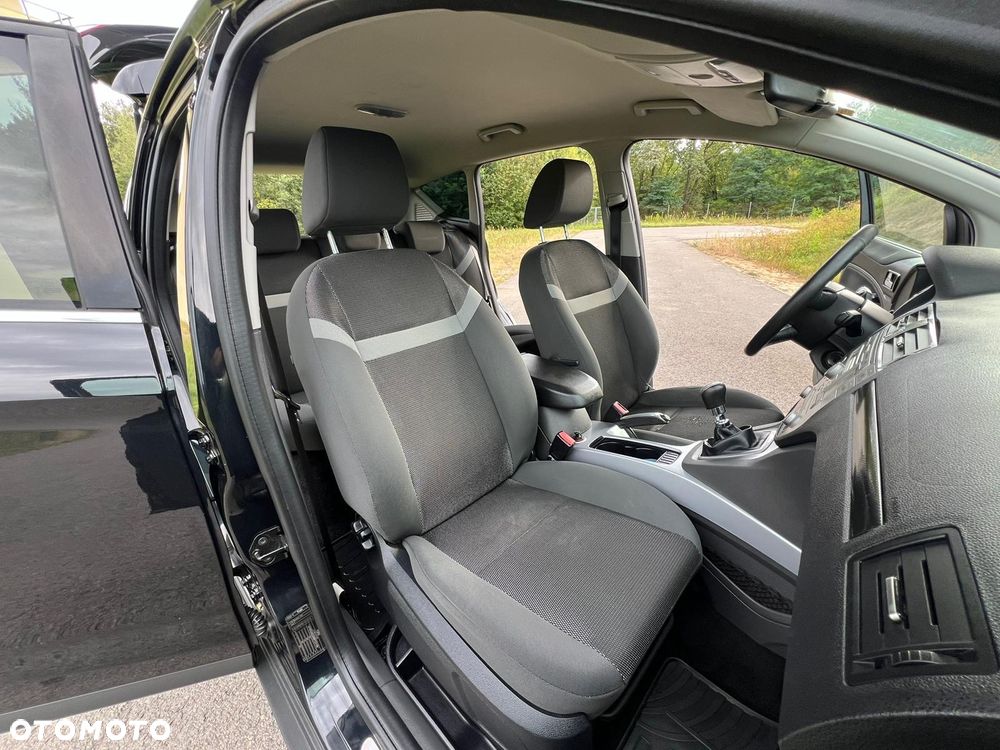Ford Kuga 2.0 TDCi Titanium - 25