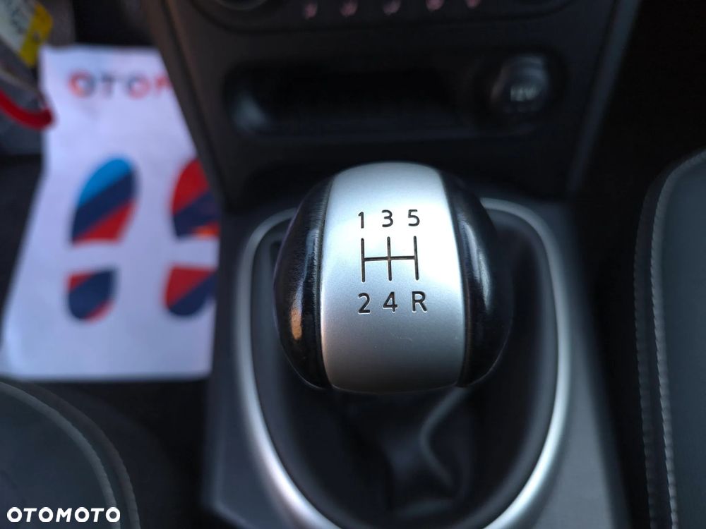 Nissan Qashqai 1.6 I-Way - 31