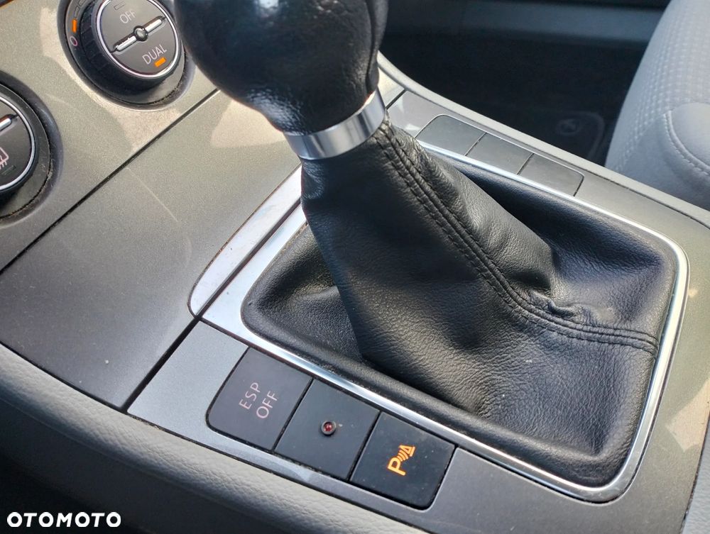 Volkswagen Passat 1.4 TSI Trendline CityLine - 19