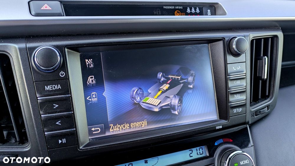 Toyota RAV4 Hybrid Style 4x2 - 17