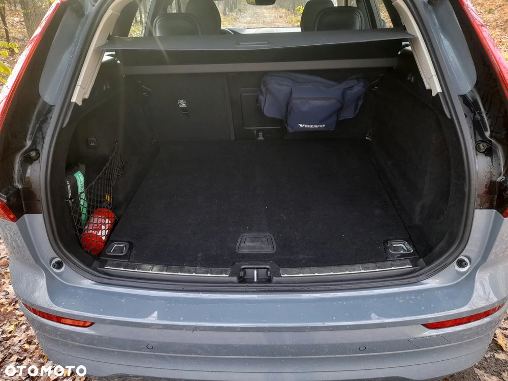 Volvo XC 60 D4 Momentum Pro - 19