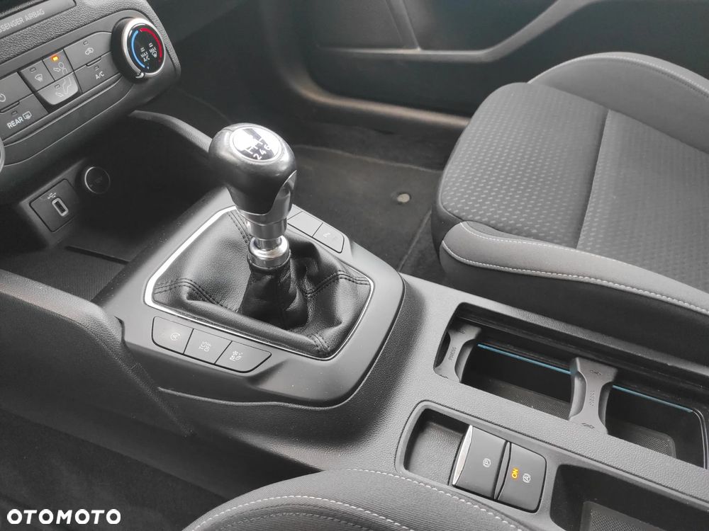 Ford Focus 1.0 EcoBoost Trend - 14