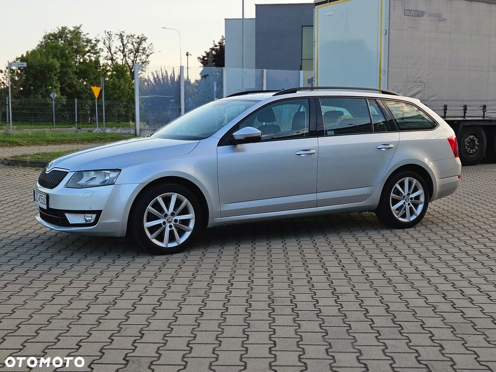 Skoda Octavia 2.0 TDI Ambition - 16