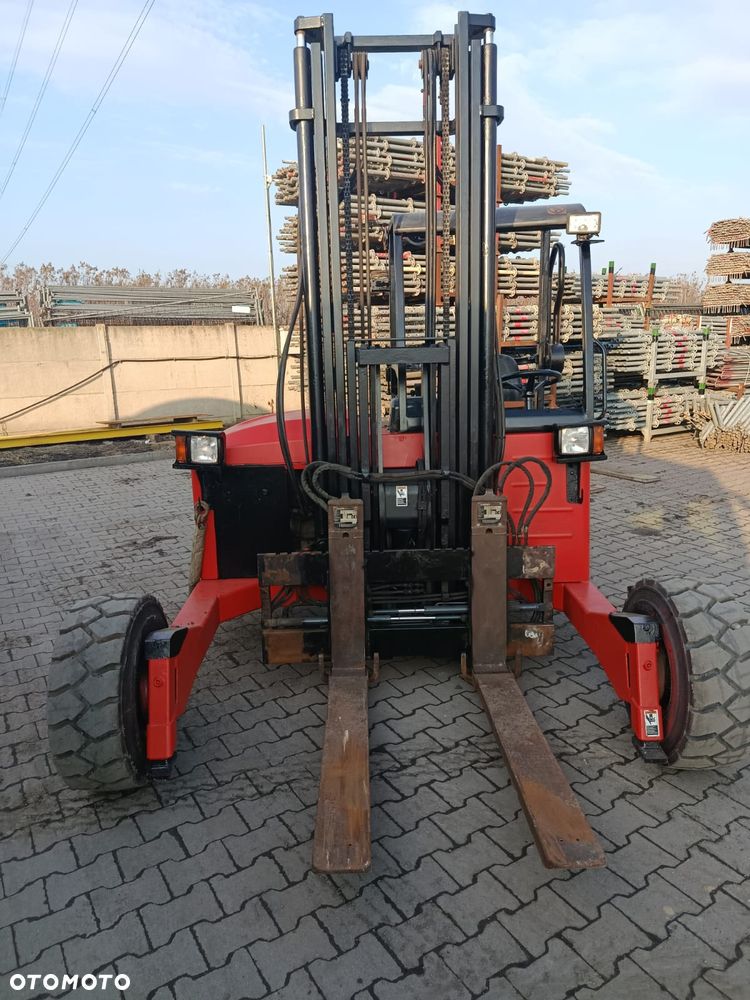 Moffett M4 20.3 - 8