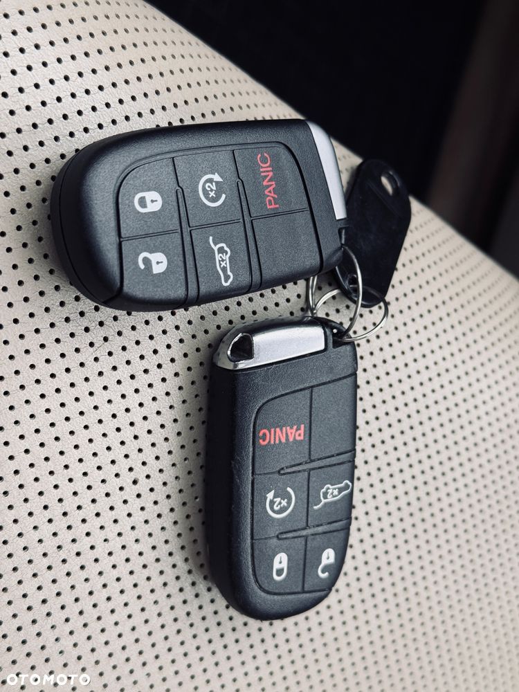 Jeep Grand Cherokee 3.6 V6 Overland - 31