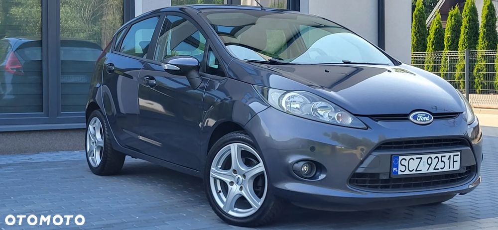 Ford Fiesta 1.25 Champions Edition - 11