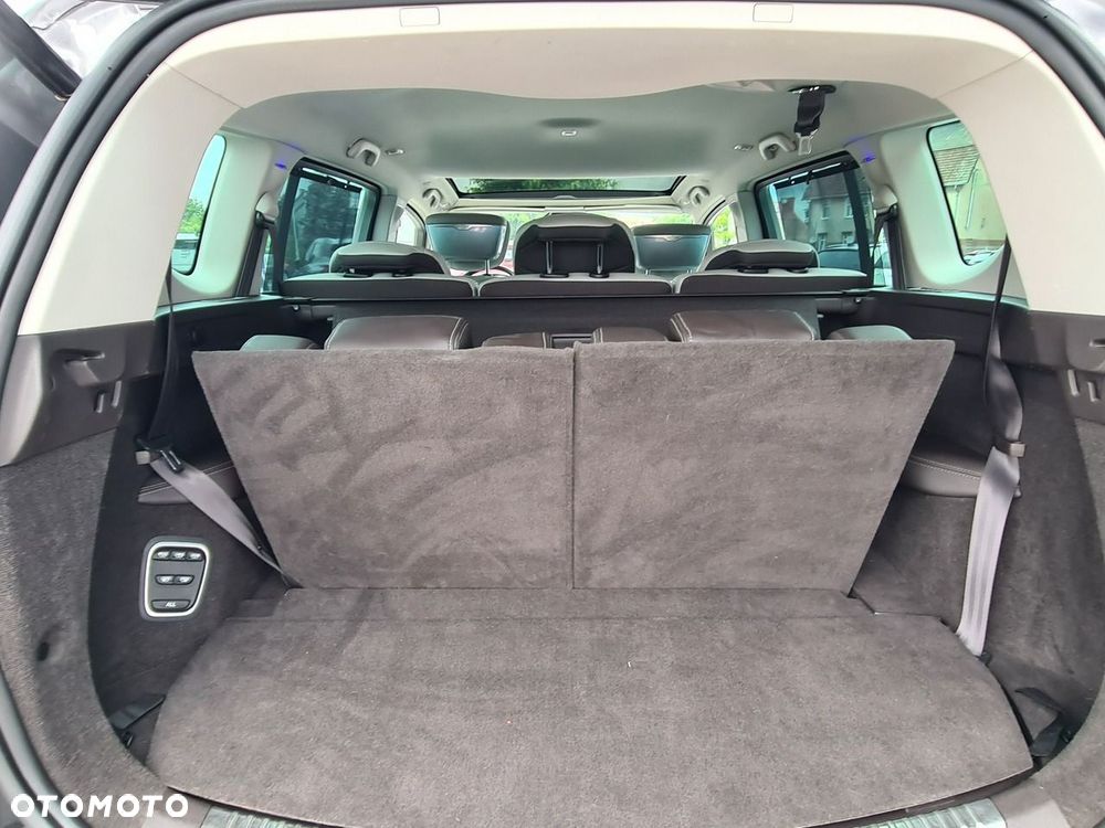 Renault Espace 1.6 dCi Energy Initiale Paris EDC 7os - 28
