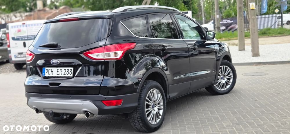 Ford Kuga 2.0 TDCi 2x4 Titanium - 16