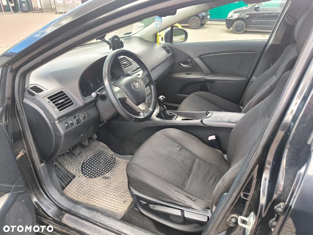 Toyota Avensis 2.0 D-4D Sol - 9