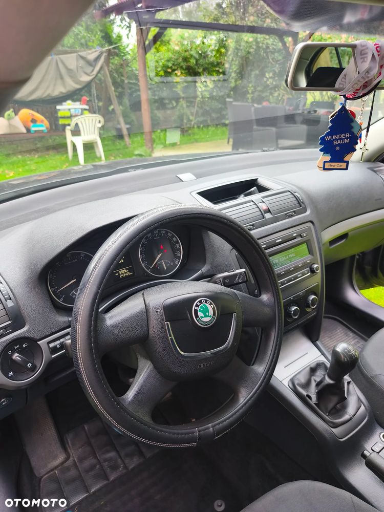 Skoda Octavia - 10