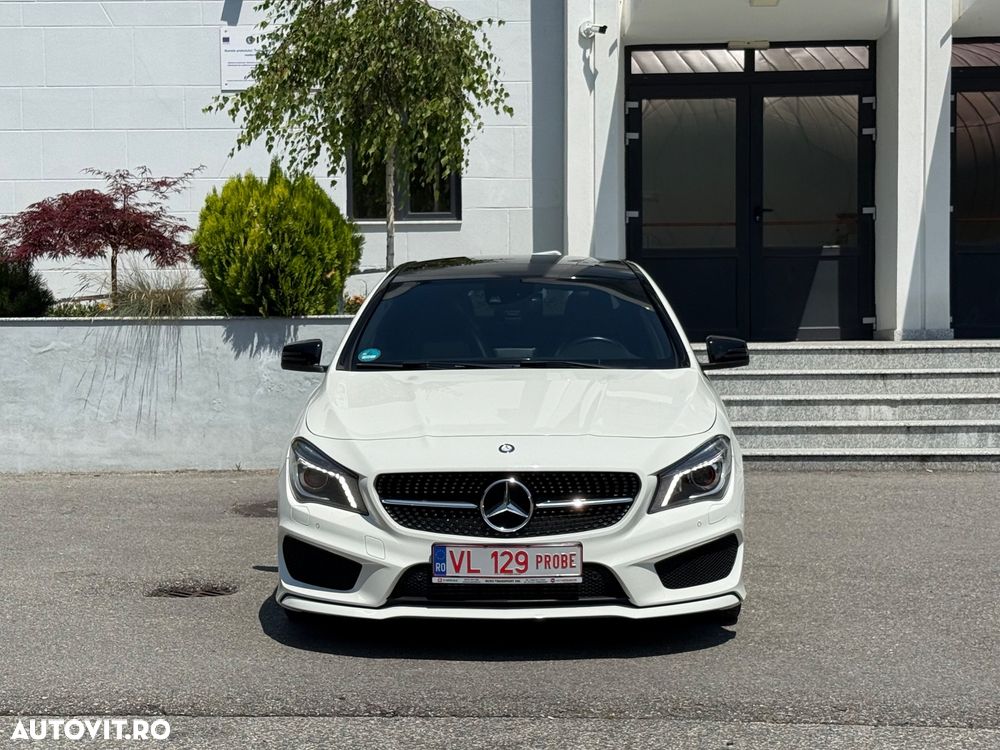 Mercedes-Benz CLA 220 CDI 7G-DCT AMG Line - 3