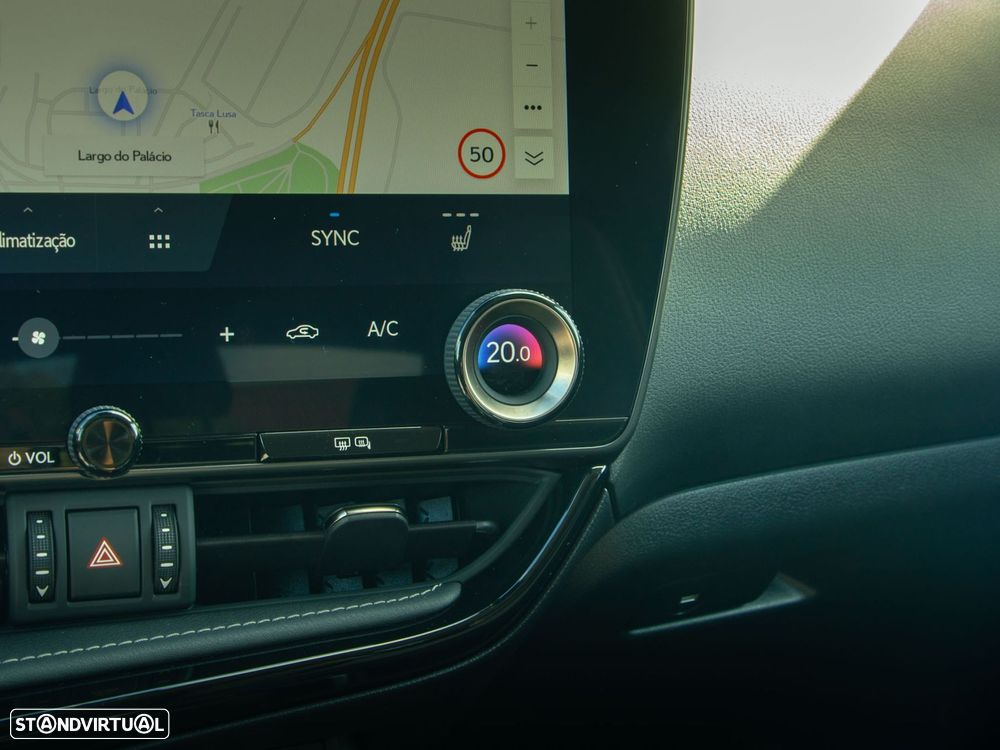 Lexus NX 450h+ Executive Plus - 36