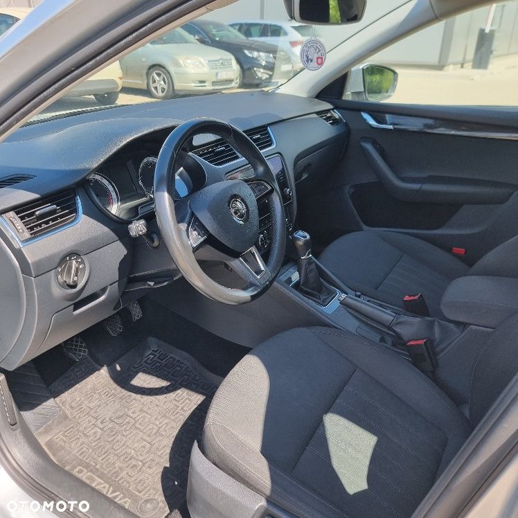 Skoda Octavia 2.0 TDI SCR Style - 31
