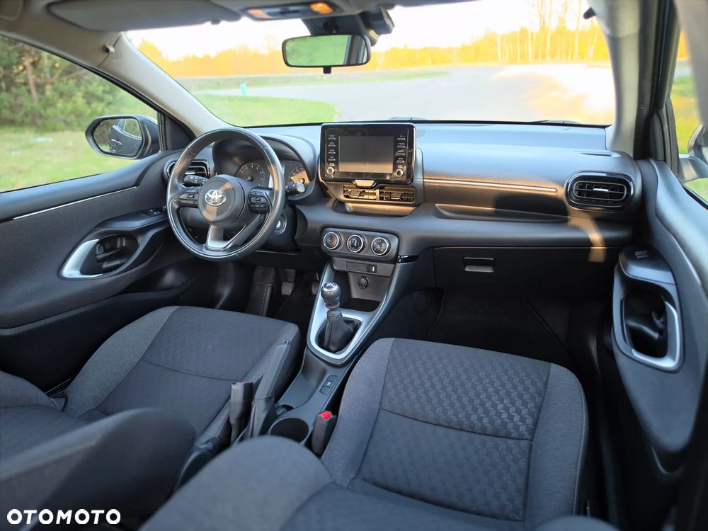 Toyota Yaris 1.5 Comfort - 18
