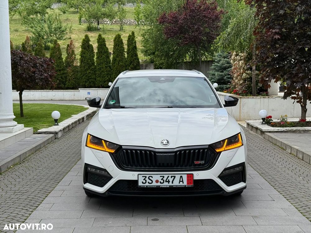 Skoda Octavia 2.0 TDI DSG RS Plus - 18