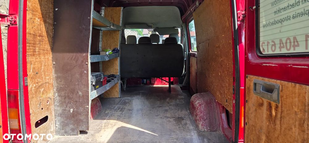 Volkswagen LT - 9