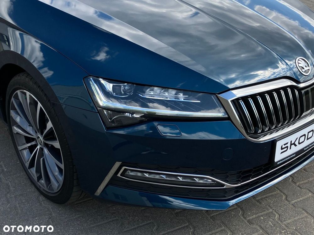 Skoda Superb 2.0 TDI SCR 4x4 L&K DSG - 11
