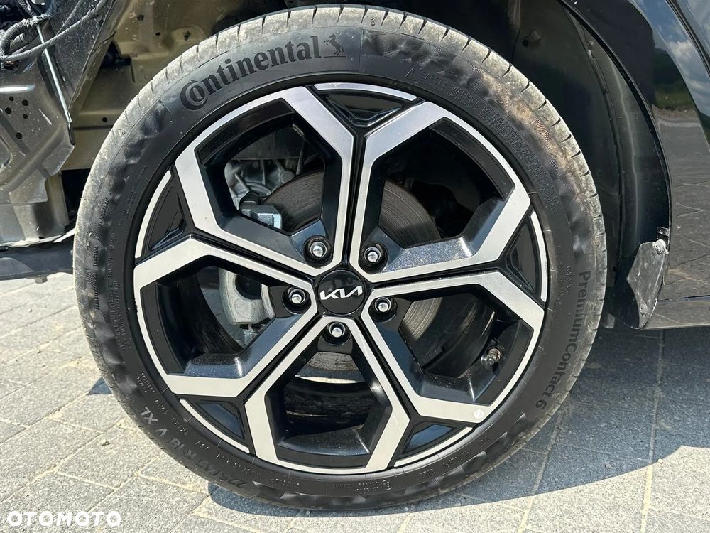 Kia Niro 1.6 GDI Hybrid L Business Line - 19
