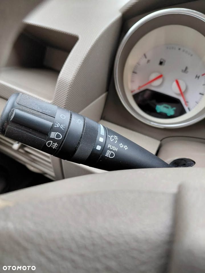 Dodge Caliber 1.8 SE - 17
