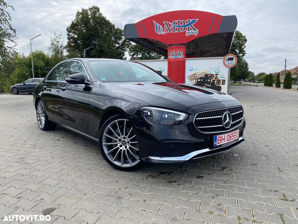 Mercedes-Benz E - 4