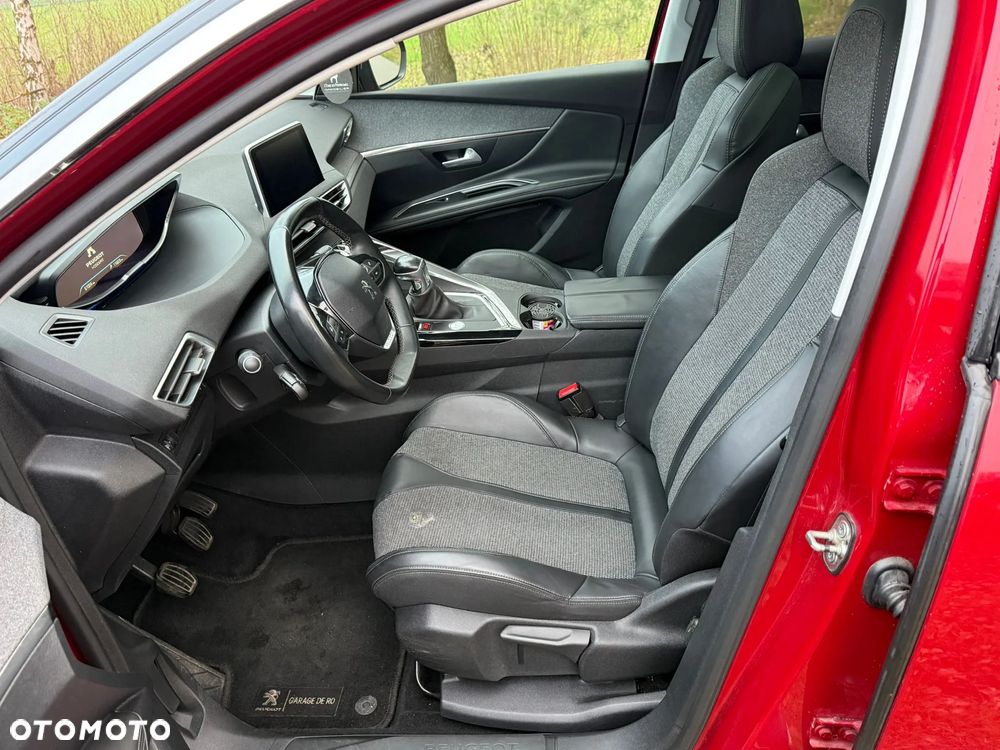 Peugeot 3008 PureTech 130 Stop & Start GPF Allure - 12