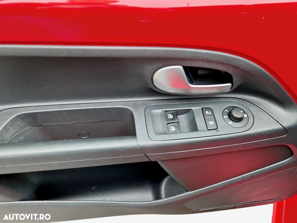 Volkswagen up! - 15