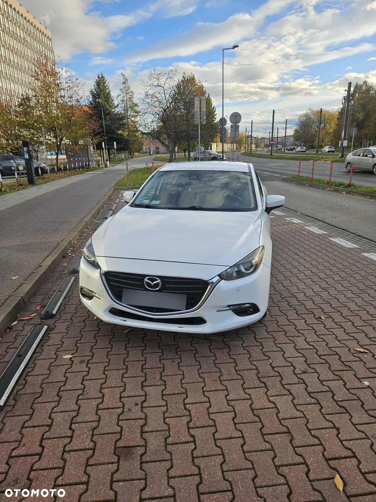 Mazda 3 - 4