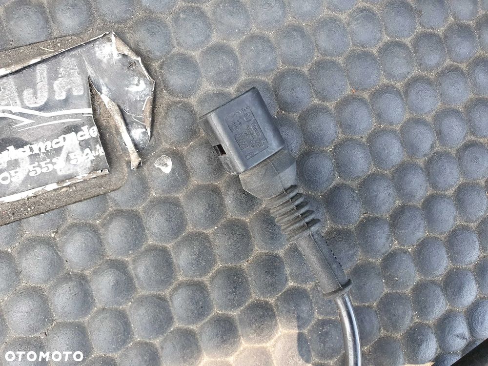 Instalacja 8E1971271 Wiazka Silniczek Wycieraczki Klema Podgrzewane Spryskiwacze Audi A4 B6 B7 Europa - 11
