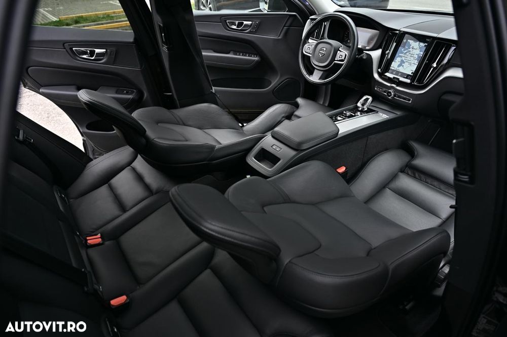 Volvo XC 60 B4 MHEV AT8 AWD Inscription - 21