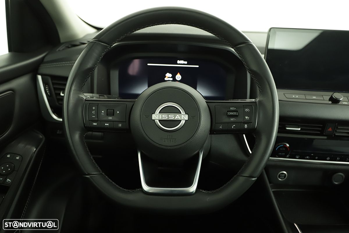 Nissan Qashqai 1.3 DIG-T N-Connecta LED - 15