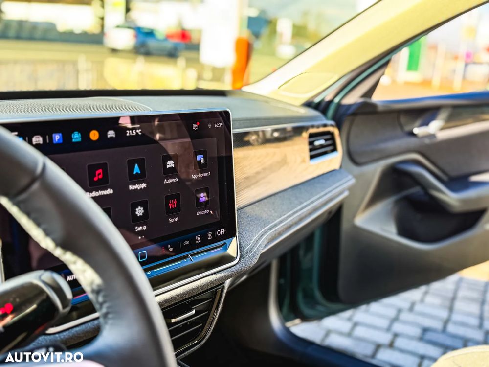 Volkswagen Passat 2.0 TDI DSG Base - 14