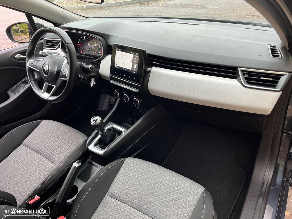 Renault Clio 1.0 TCe Limited - 32