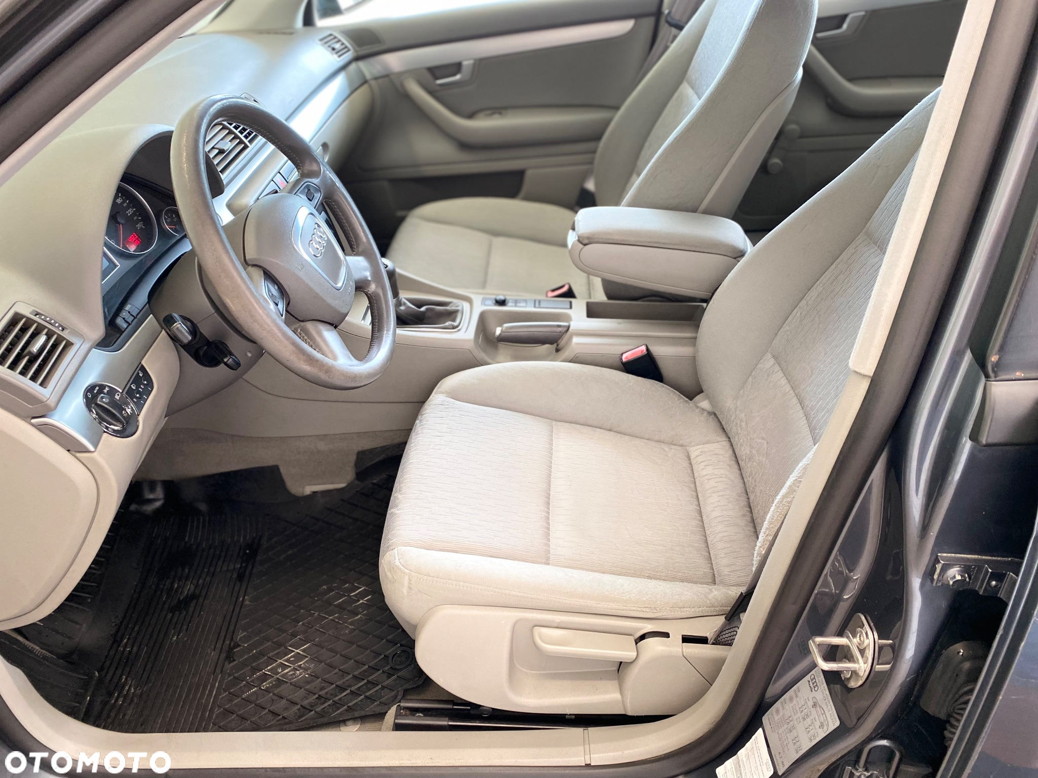 Audi A4 Avant 1.9 TDI - 9