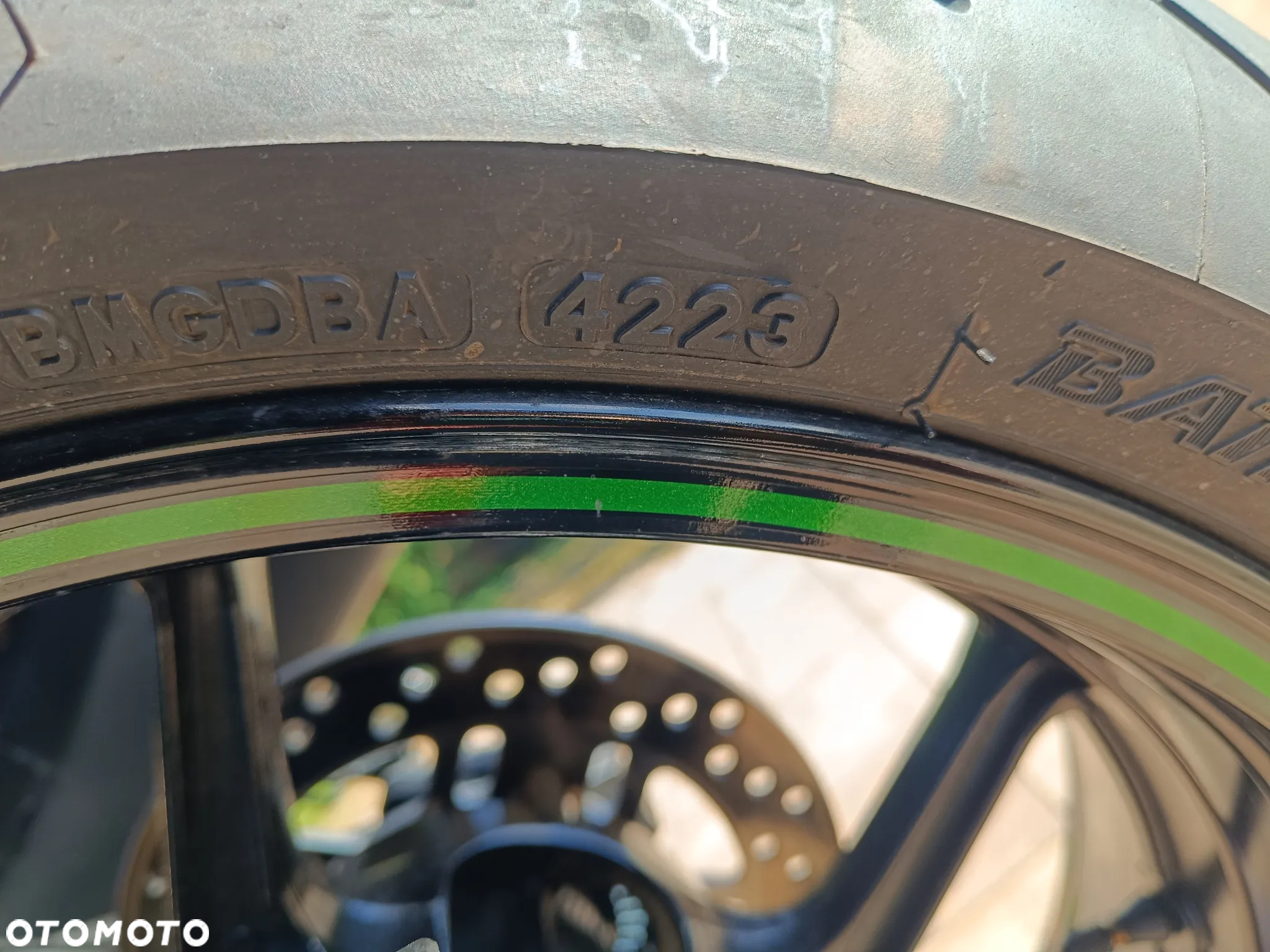 Kawasaki Ninja 1000 SX - 32