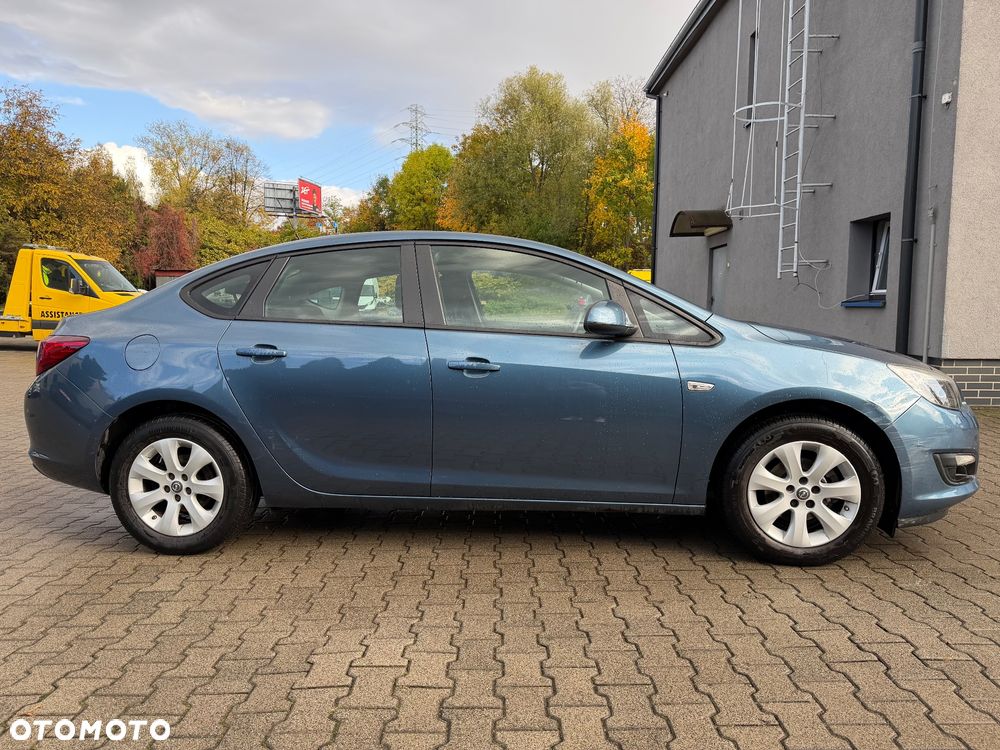 Opel Astra 1.6 Energy EU6 - 4
