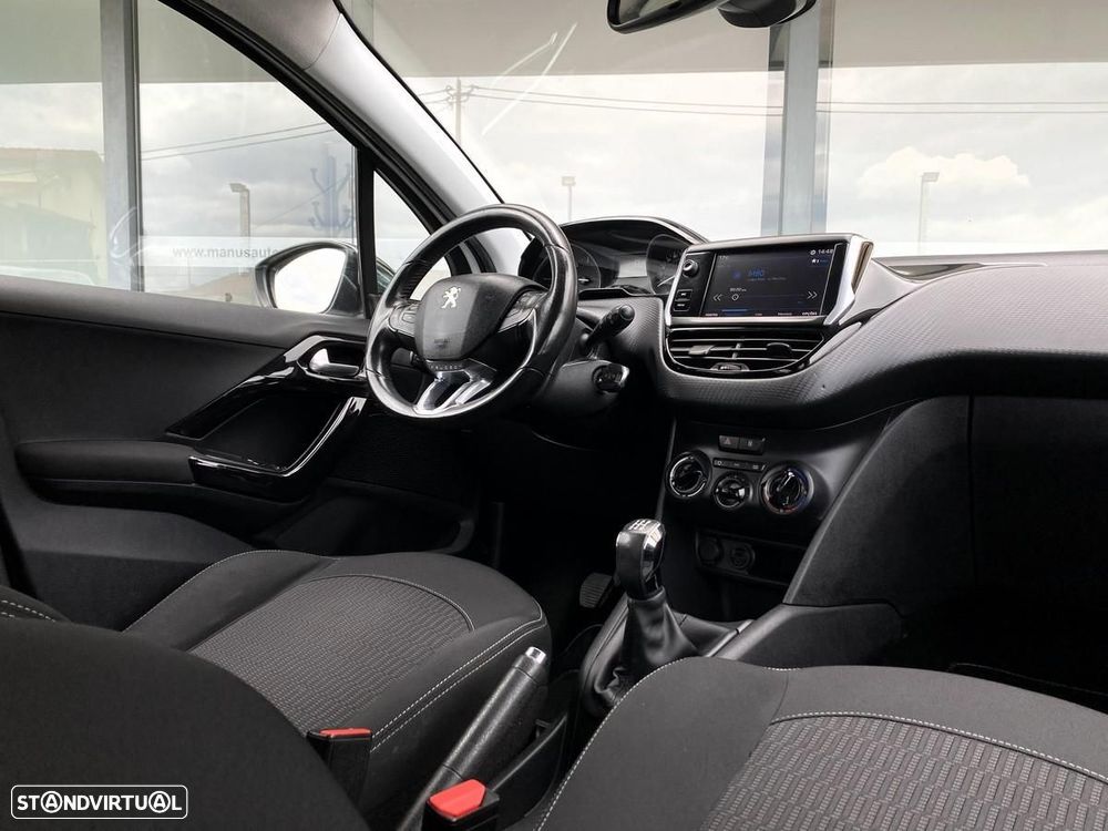 Peugeot 208 1.6 BlueHDi Style - 16