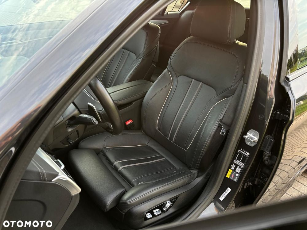 BMW Seria 5 530e M Sport sport - 11