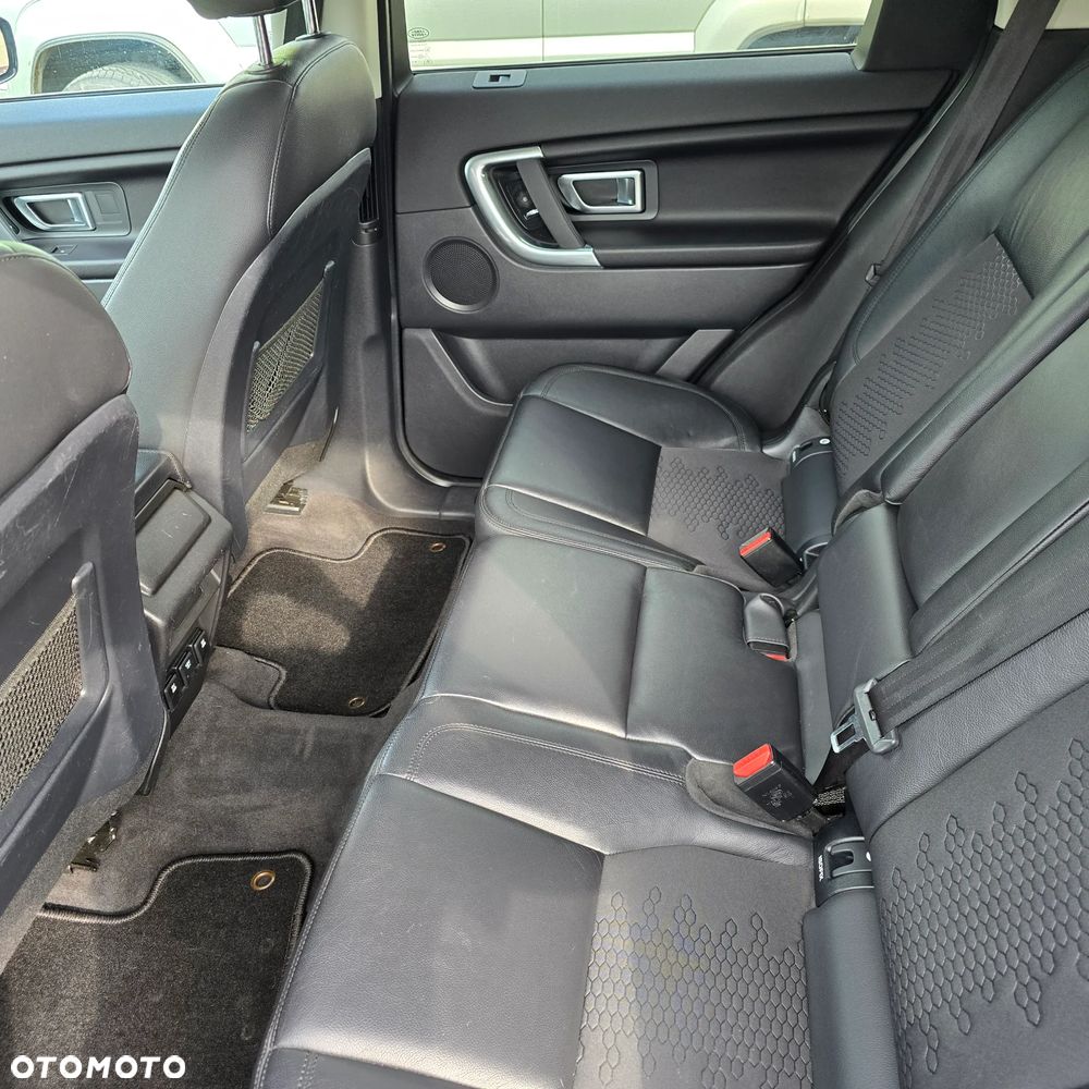 Land Rover Discovery Sport TD4 HSE Luxury - 13