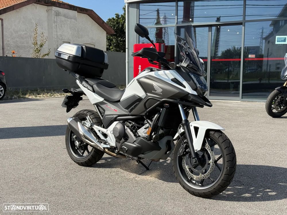 Honda NC750X DCT - 1