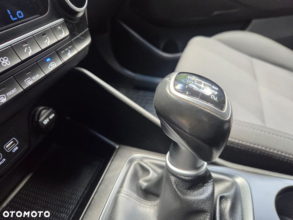 Hyundai Tucson blue 1.6 GDi 2WD Navi - 27