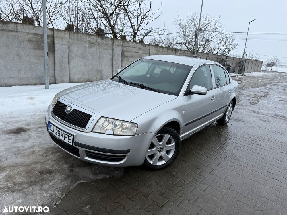 Skoda Superb 1,9 TDI Elegance - 2