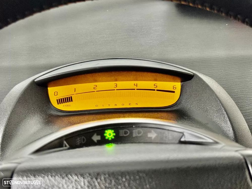 Citroën C4 1.6 HDi Exclusive - 26