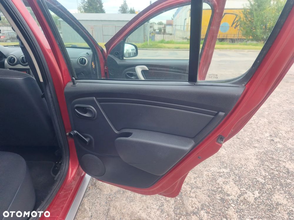 Dacia Sandero - 18