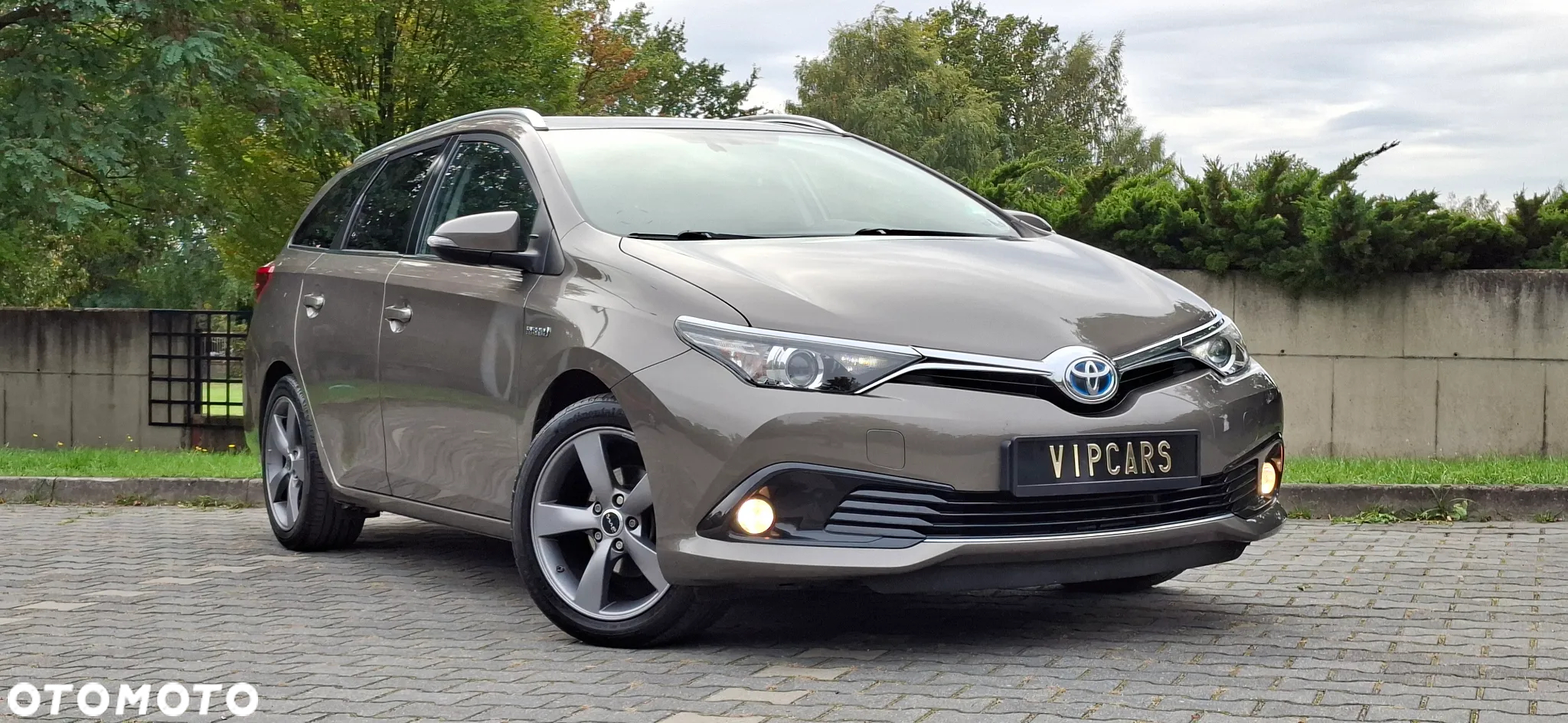 Toyota Auris 1.8 VVT-i Hybrid Automatik Touring Sports Executive - 15