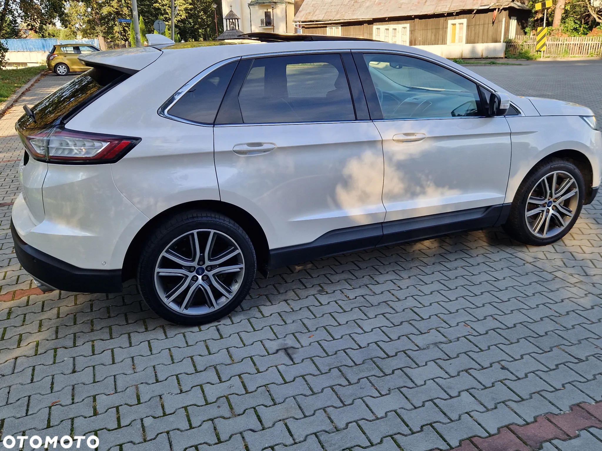 Ford Edge - 6