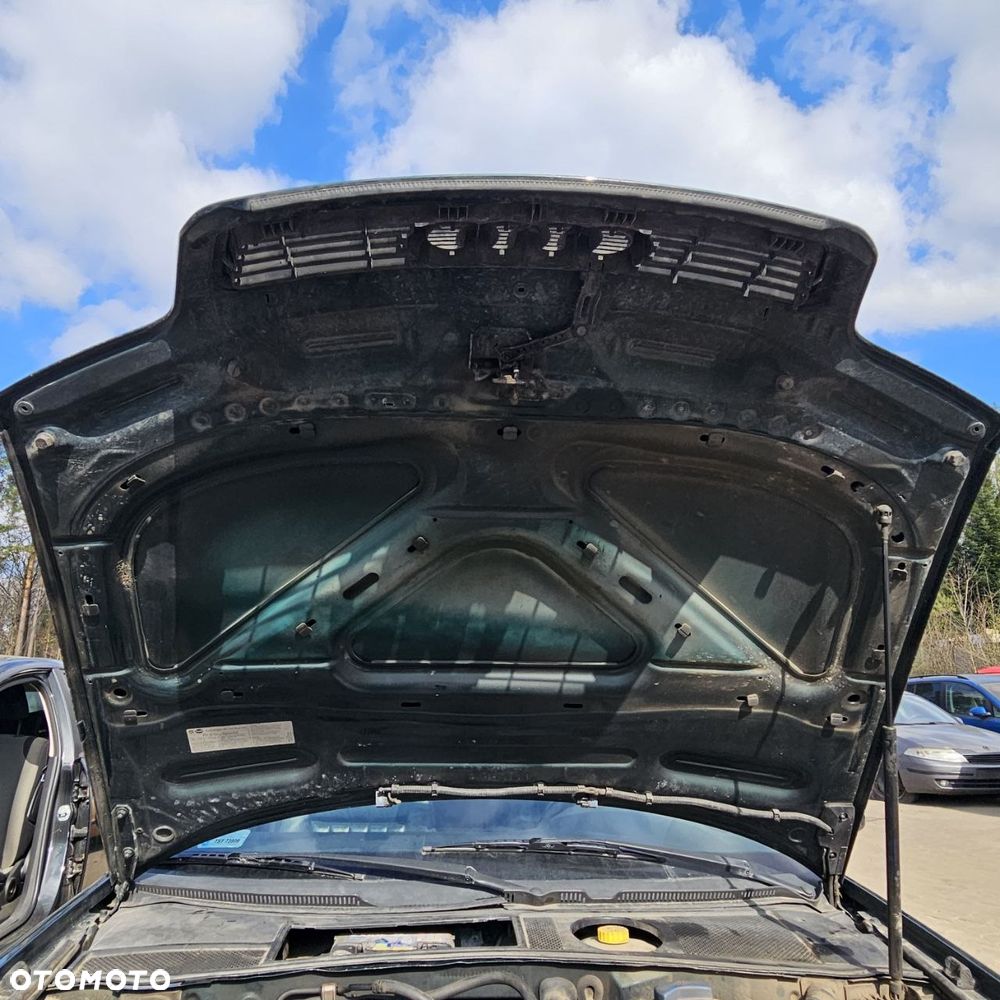 Maska / Klapa silnika /  AUDI A6 C5 (sedan) (2000r) (kod lak: LZ6H) - 2